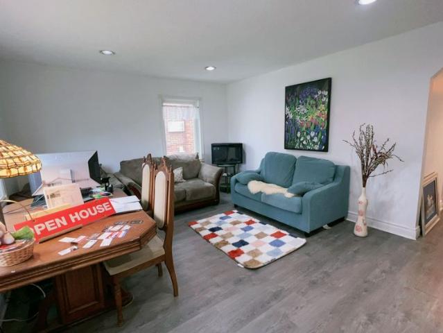 For Lease 38 Ainsdale Road, Toronto, Ontario