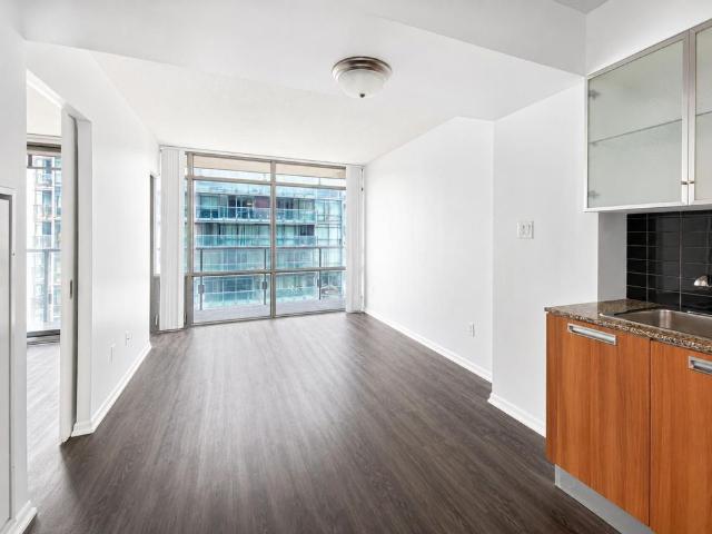 For Lease 38 Grenville Street Unit# 1910, Toronto, Ontario