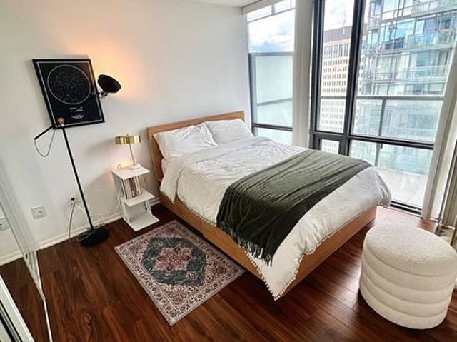 For Lease 38 Grenville Street Unit# 3010, Toronto, Ontario