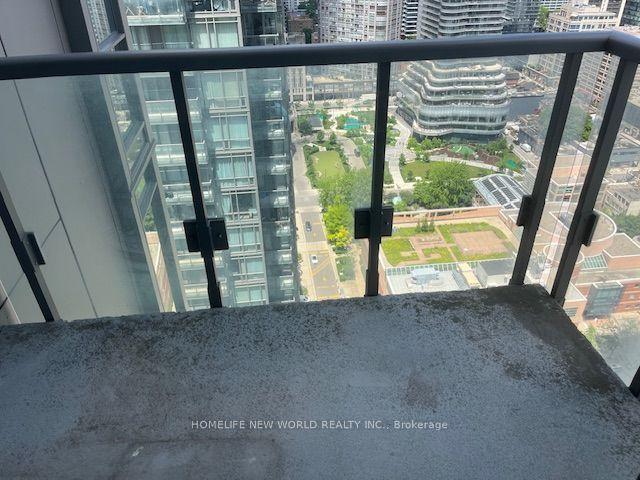 For Lease 38 Grenville Street Unit# 3208, Toronto, Ontario