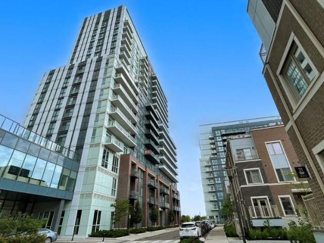 For Lease 38 Honeycrisp Crescent Unit# 1903, Vaughan, Ontario