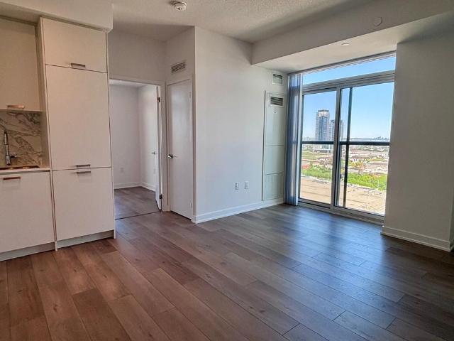 For Lease 38 Honeycrisp Crescent Unit# 1910, Vaughan, Ontario