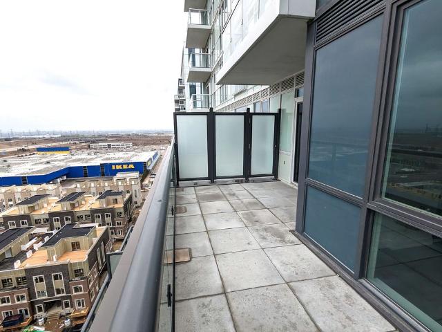 For Lease 38 Honeycrisp Crescent Unit# 1205, Vaughan, Ontario