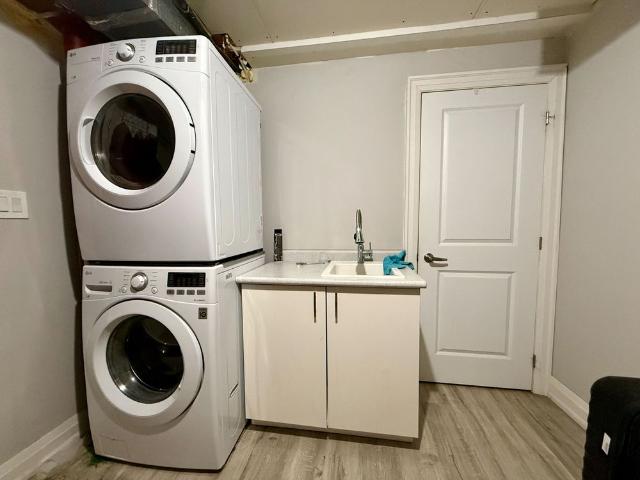 For Lease 38 Muir Drive, Toronto, Ontario