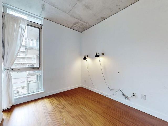 For Lease 38 Niagara Street Unit# 312, Toronto, Ontario