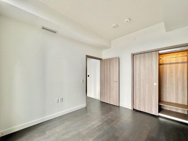 For Lease 38 Widmer Street Unit# 1810, Toronto, Ontario