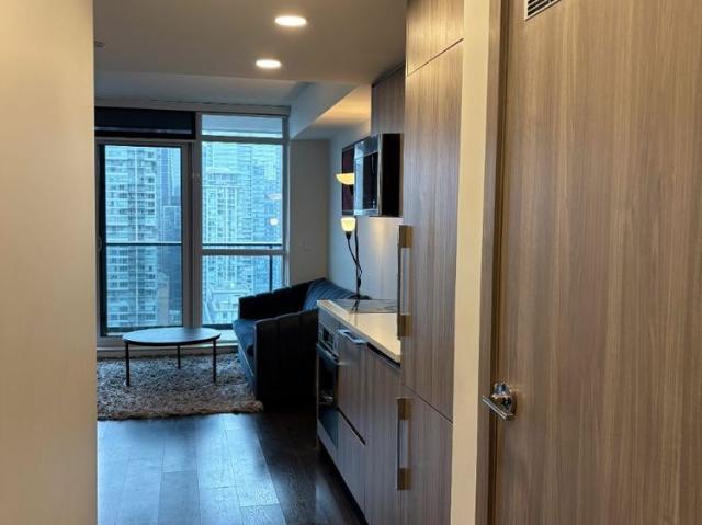For Lease 38 Widmer Street Unit# 3203, Toronto, Ontario