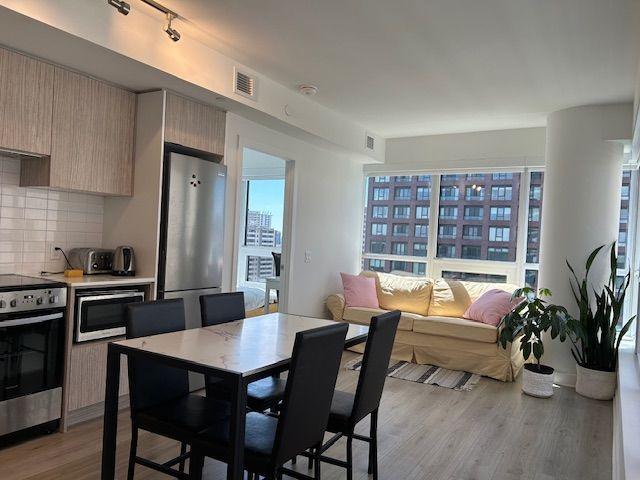 For Lease 395 Bloor Street Unit# 1802, Toronto, Ontario
