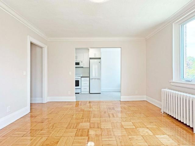 For Lease 396 Avenue Road Unit# 318, Toronto, Ontario