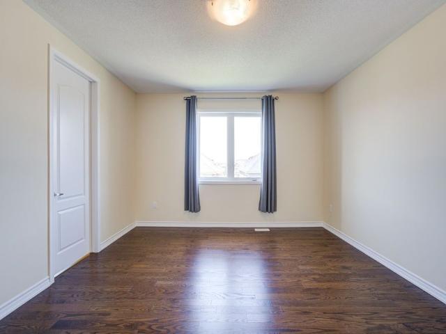 For Lease 396 Thomas Phillips Drive, Aurora, Ontario