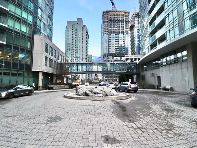 For Lease 397 Front Street Unit# 1806, Toronto, Ontario