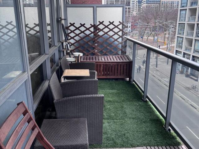 For Lease 399 Adelaide Street Unit# 417, Toronto, Ontario