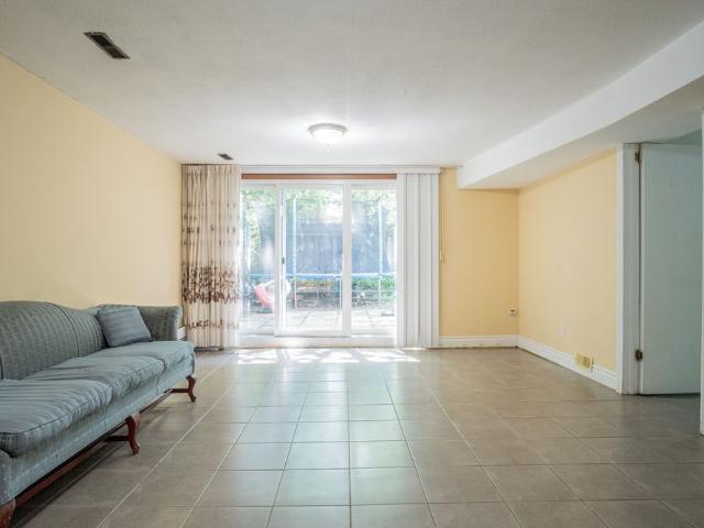 For Lease 399 Lawrence Avenue Unit# Basement, Toronto, Ontario