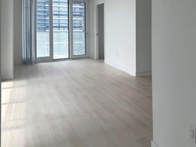 For Lease 3900 Confederation Parkway Unit# 3804, Mississauga, Ontario