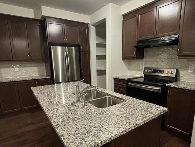 For Lease 39 Boothill Drive, Brampton, Ontario