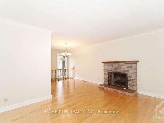 For Lease 39 EPWORTH Avenue, Meadowlands Crestview and Area, Ontario