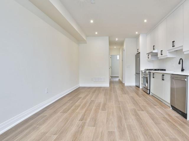 For Lease 39 Fifteenth Street Unit# 2, Toronto, Ontario