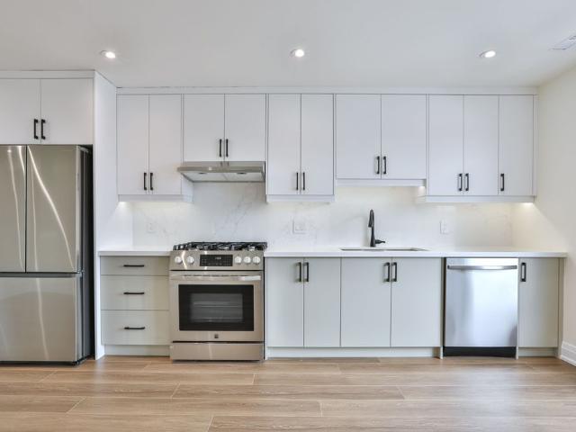 For Lease 39 Fifteenth Street Unit# 3, Toronto, Ontario