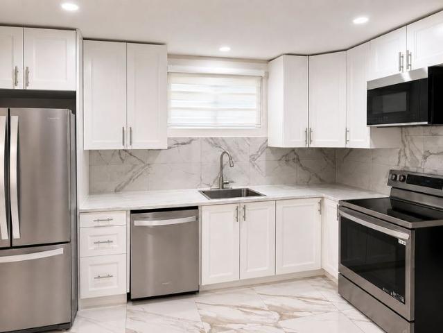 For Lease 39 South Kingsway N/A, Toronto, Ontario