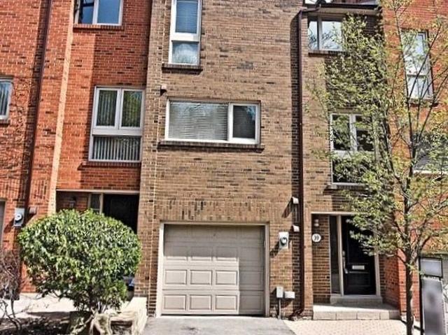 For Lease 39 Sylvan Valleyway N/A, Toronto, Ontario