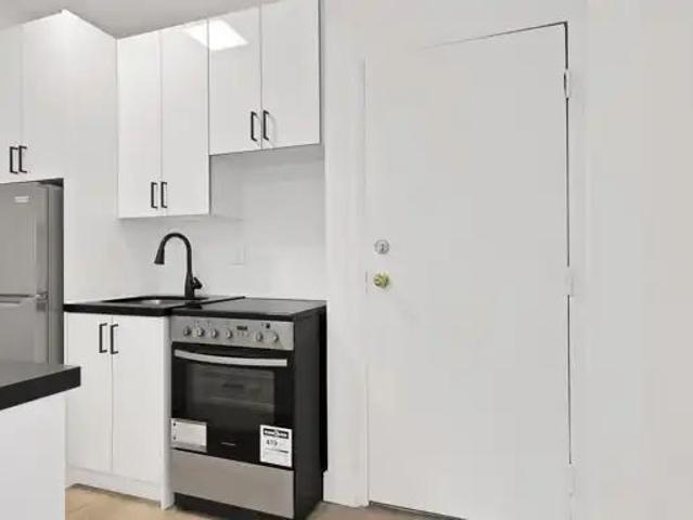 For Lease 7 Thorburn Avenue Unit# 101, Toronto, Ontario