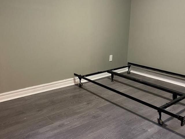For Lease 7 Barnwell Drive, Toronto, Ontario