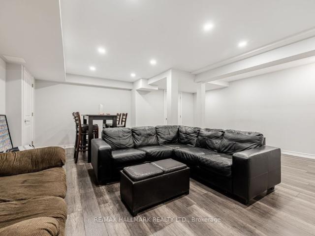 For Lease 7 Calamint Lane, Richmond Hill, Ontario