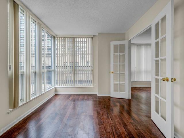 For Lease 7 Carlton Street Unit# 306, Toronto, Ontario