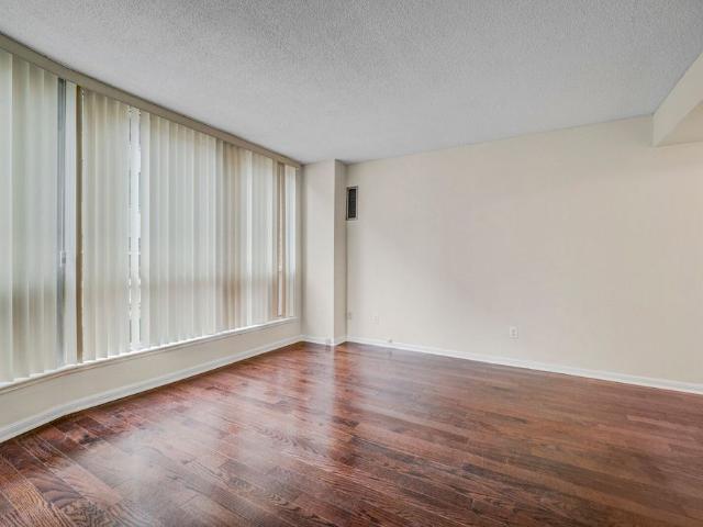 For Lease 7 Carlton Street Unit# 306, Toronto, Ontario