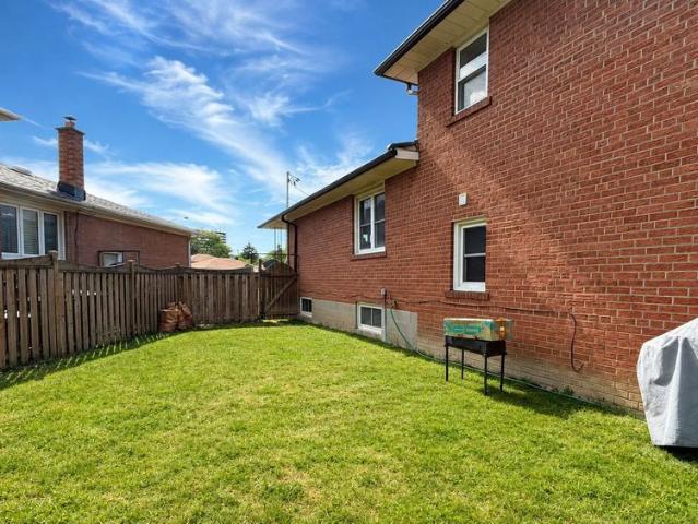 For Lease 7 Digby Court Unit# Lower, Toronto, Ontario