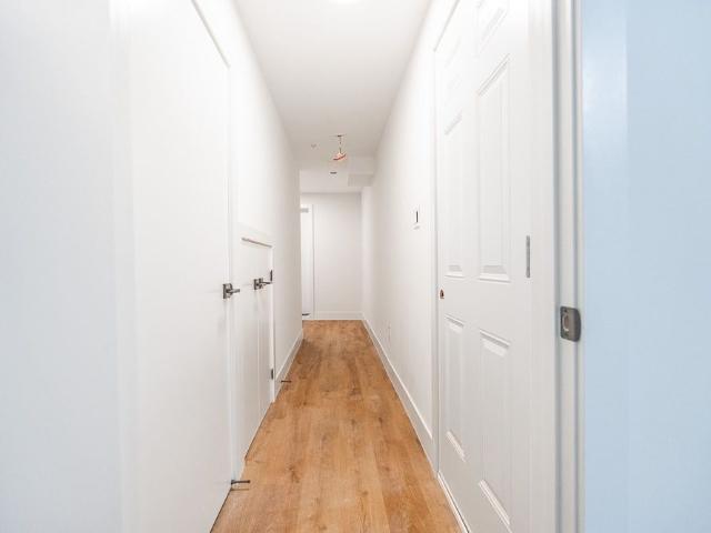 For Lease 7 Earnscliffe Road Unit# 7, Toronto, Ontario