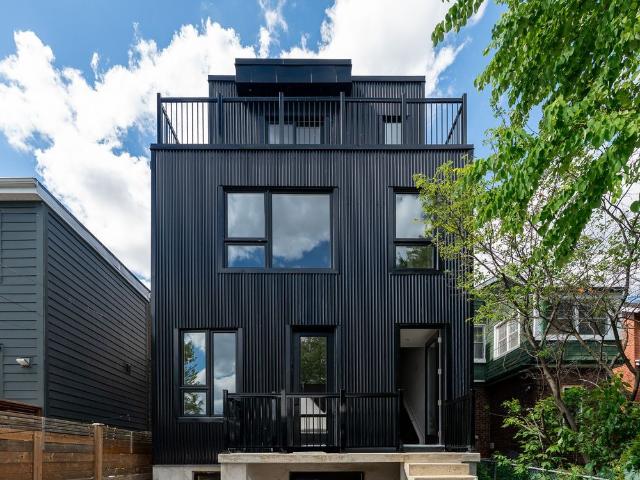 For Lease 7 Earnscliffe Road Unit# #5, Toronto, Ontario