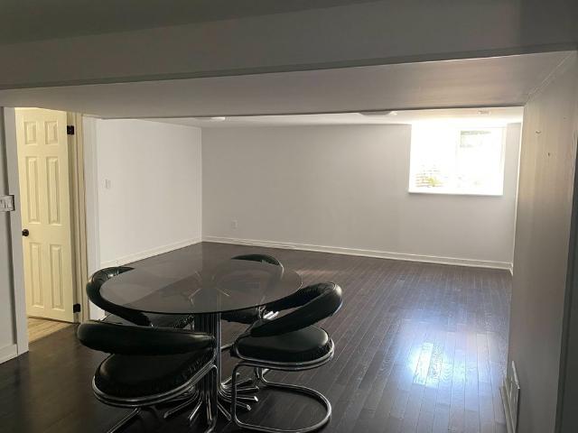 For Lease 7 Glass Drive Unit# Lower, Aurora, Ontario