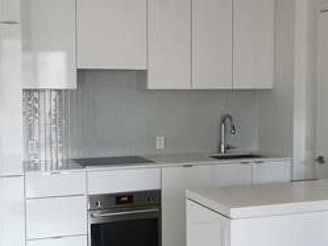 For Lease 7 Grenville Street Unit# 1210, Toronto, Ontario