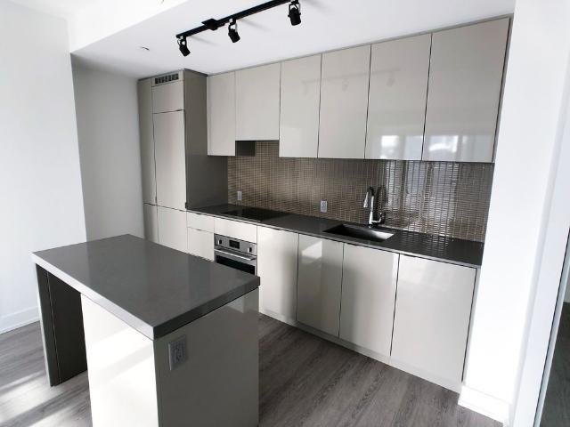 For Lease 7 Grenville Street Unit# 1911, Toronto, Ontario