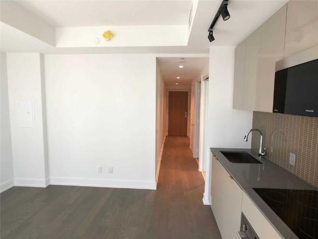 For Lease 7 Grenville Street Unit# 5402, Toronto, Ontario