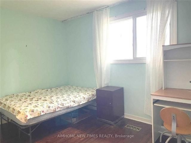 For Lease 7 Leavey Court Unit# Upper, Toronto, Ontario