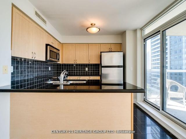 For Lease 7 North Park Road Unit# 709, Vaughan, Ontario
