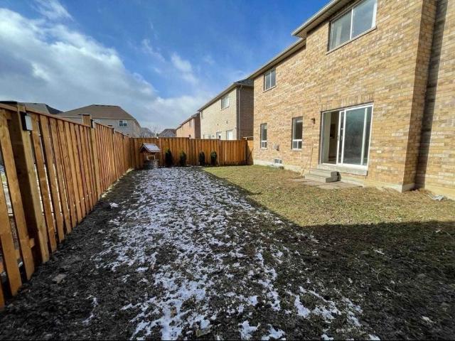 For Lease 7 Raymond Bartlett Ave Avenue, Markham, Ontario