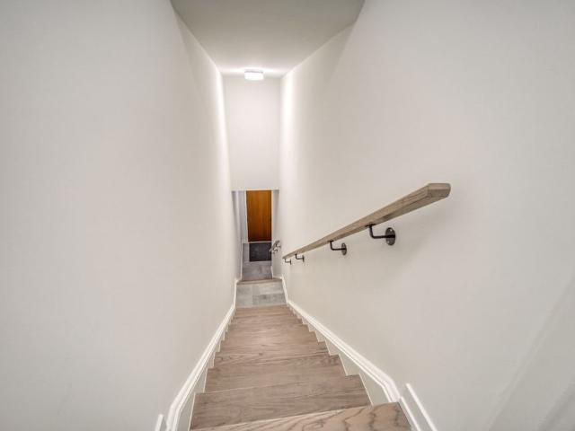 For Lease 7 Red Squirrel Lane Unit# E202, Richmond Hill, Ontario