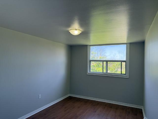 For Lease 7 Riverview Boulevard Unit# 305, St. Catharines, Ontario