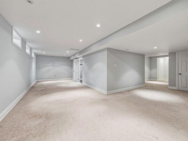 For Lease 4045 Upper Middle Road Unit# 42, Burlington, Ontario
