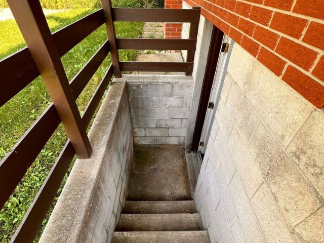 For Lease 404 Trent Street Unit# Bsmt, Whitby, Ontario
