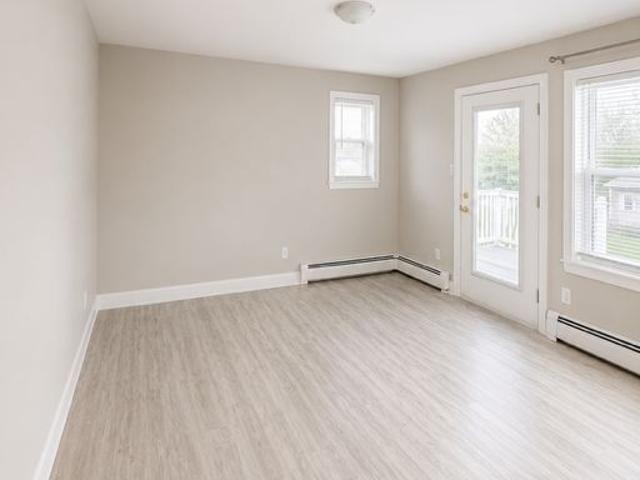 For Lease 4054 35 Highway, Kawartha Lakes, Ontario