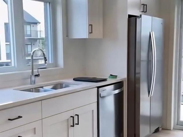 For Lease 405 Myers Road Unit# 82, Cambridge, Ontario