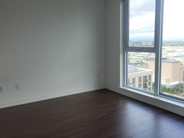 For Lease 4065 Confederation Parkway Unit# 2105, Mississauga, Ontario