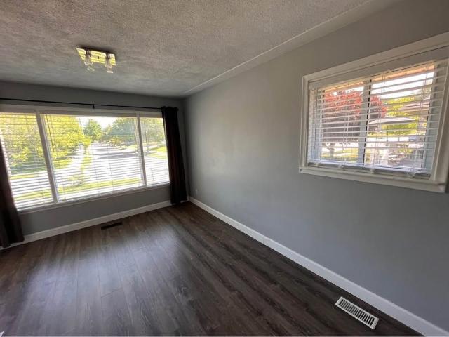 For Lease 406 Karn Street Unit# Upper, Kitchener, Ontario
