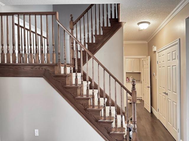 For Lease 407 Kingbird Court, London North, Ontario