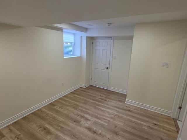 For Lease 4094 Channing Crescent Unit# Lower, Oakville, Ontario