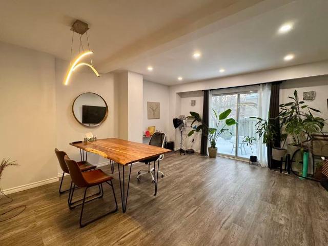 For Lease 400 Mississauga Valley Boulevard Unit# 124, Mississauga, Ontario